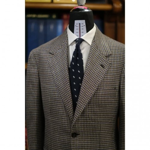340104 by Dynasty Tailor